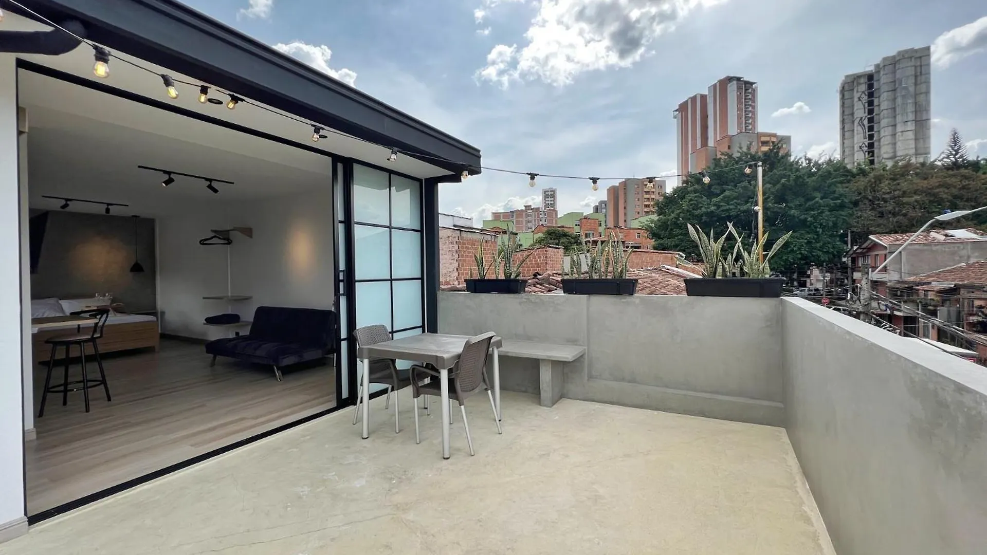 Apartamento Loft Con Magnifica Terraza Ubicacion Centrica Sabaneta Colombia