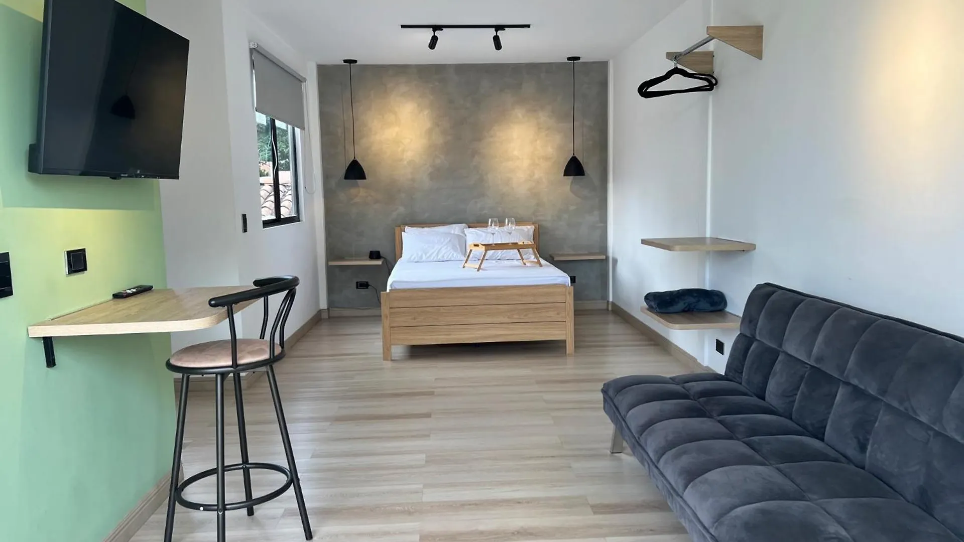 Apartamento Loft Con Magnifica Terraza Ubicacion Centrica Sabaneta
